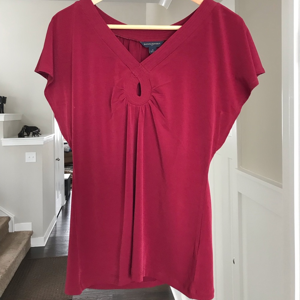 Donating soon! Merlot short-sleeve top